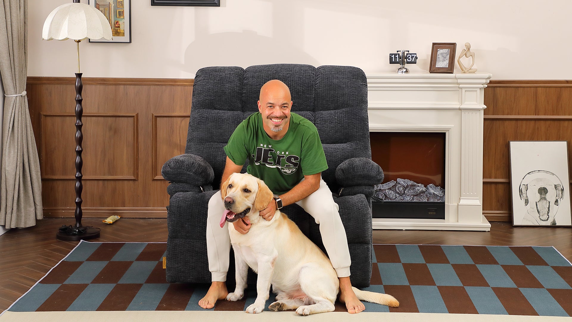 9205L Big & Tall Lift Recliner & Chair - 400 LBS Lay Flat Infinite Position