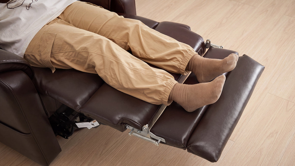 Irene House 9188T dual TiMOTION motor diagram — backrest and footrest adjust independently through the full reclining range